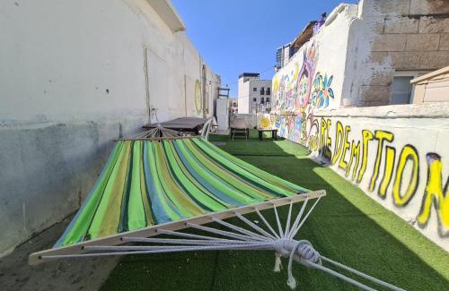 Jerusalem City Centre Bed & Breakfast | Ben Yehuda Penthouse - פנטהאוז משפחתי מקסים עם גג פרטי וג'קוזי במרכז העיר
