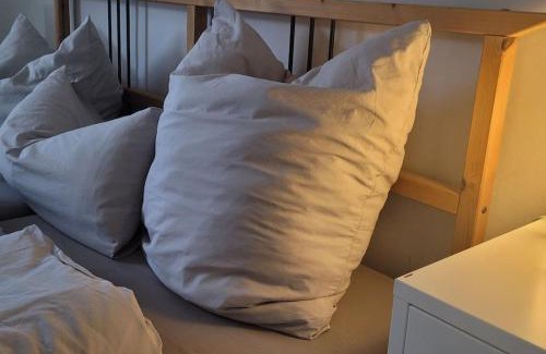 Bergisch Gladbach Apartment | Berg Messe OG, 2 Zimmer, Homeoffice, W-Lan