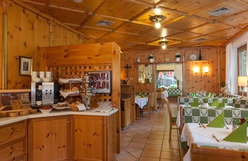 Golling an der Salzach House | Bergblick Suit - Hotel - Gasthof Paß Lueg Höhe