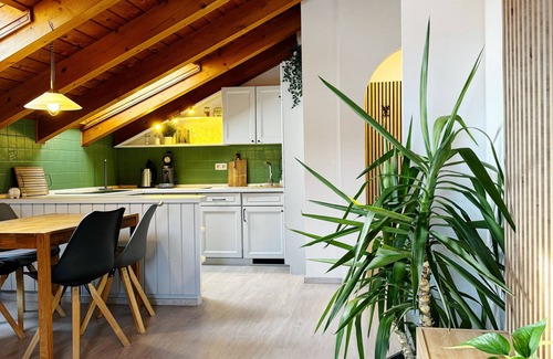 Anger Apartment | Bergzeit vacation apartment - with balcony & garage