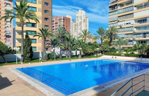 Rincon de Loix Apartment | Bermudas apartamento con piscina y garaje en Benidorm