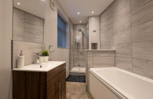 Burslem House | Bespoke 2-Bed House in Stoke-on-Trent