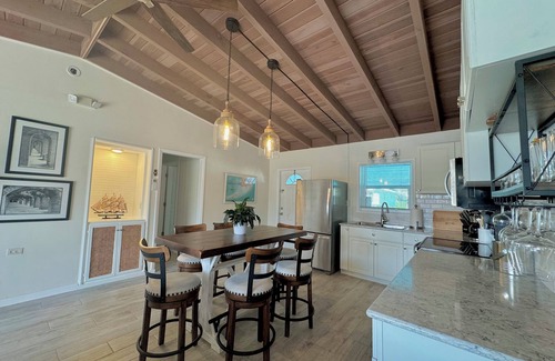Key Colony Beach House | Best Home Away from Home in Key Colony Beach – 2BR/2BA with Private Pool & Dock