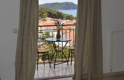 Pylos Apartment | Best House Sea View Apartment