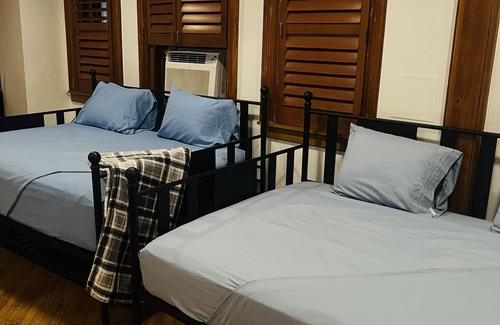 Upper Manhattan House | Best Manhattan Deal Strivers Row Townhouse