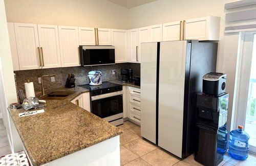 Alice Town Condo | Best of Bimini - Oceanview - 2 Bedroom/2 Bath
