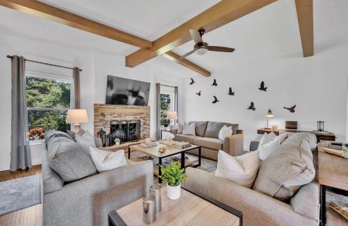 Forest City House | Best of Both Worlds Lakehouse
