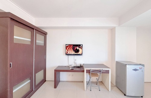 Siwalankerto Apartment | Best Price And Comfortable Living Studio At High Point Serviced Apartment