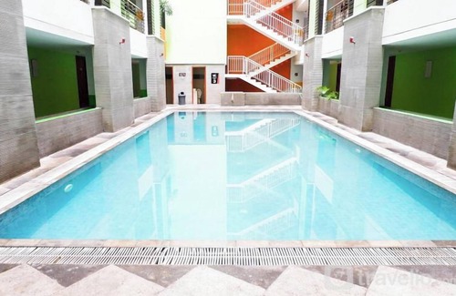 Siwalankerto Apartment | Best Price And Comfortable Living Studio At High Point Serviced Apartment