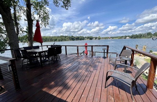 Delton House | Best Spot on the Lake With Panoramic lake Views. Pontoon boat rental available