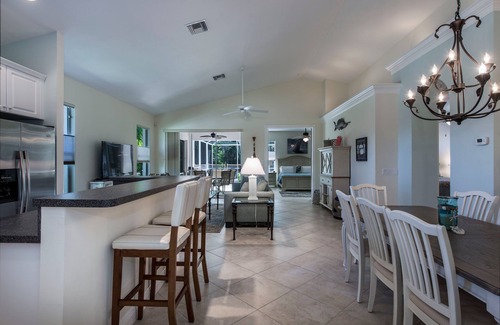 Naples Park House | Best Value in Naples! Spotless Luxury 4 Bdrm Heated Pool Walk Bike To Beach