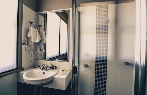 New Lambton Hotel | Best Western Blackbutt Inn