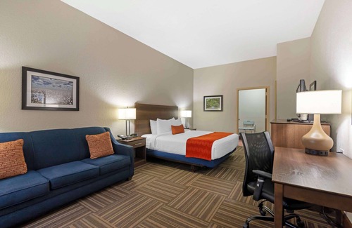 Cordele Hotel | Best Western Colonial Inn