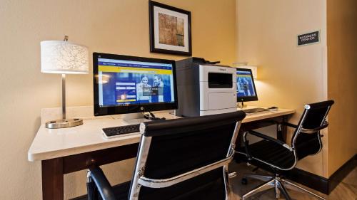 Morehead Hotel | Best Western Eagles Inn