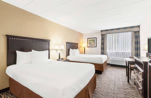 Hazlet Hotel | Best Western Hazlet Inn