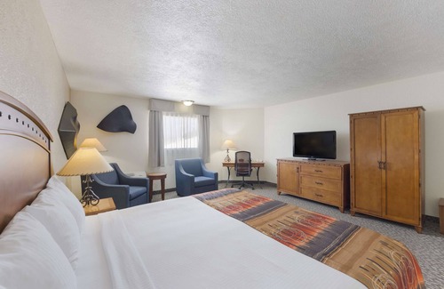 Clayton Hotel | Best Western Kokopelli Lodge