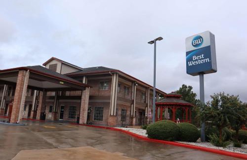Montgomery Hotel | Best Western Lake Conroe Inn