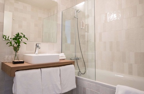 Fontaine-le-Comte Hotel | Best Western Le Bois De La Marche