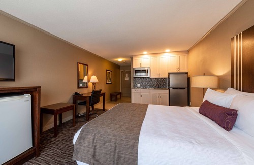 Golden Hotel | Best Western Mountainview Inn