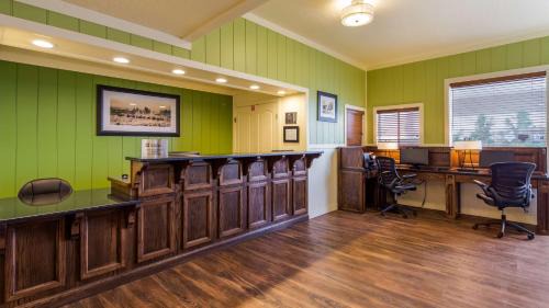 Fillmore Hotel | Best Western Paradise Inn & Resort