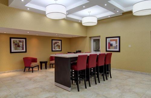 Bowmanville Hotel | Best Western Plus Bowmanville