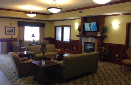 Hays Hotel | Best Western Plus Butterfield Inn