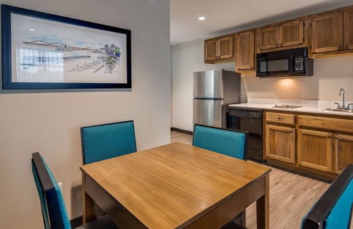 Marion Hotel | Best Western Plus Executive Residency Marion