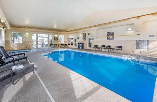 Evergreen Hotel | Best Western Plus Kalispell/Glacier Park West Hotel & Suites