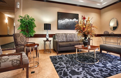 Katy Hotel | Best Western Plus Katy Inn & Suites