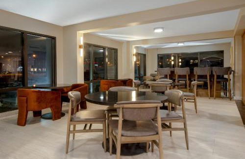 Secaucus Hotel | Best Western Plus Meadowlands