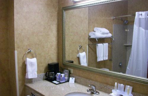 Ponderay Hotel | Best Western Plus Ponderay Mountain Lodge Sandpoint