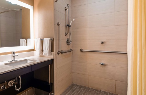Hattiesburg Hotel | Best Western Plus University Inn