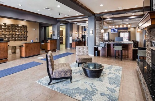 Williston Hotel | Best Western Plus Williston Hotel & Suites