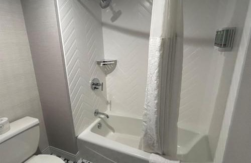Potsdam Hotel | Best Western Potsdam University Park Inn