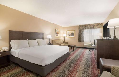 Saranac Lake Hotel | Best Western Saranac Lake