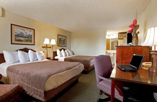Wheatland Hotel | Best Western Torchlite