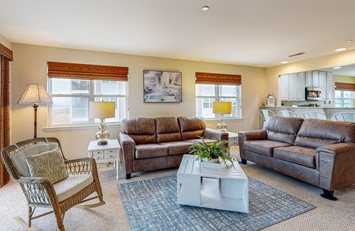 Ocean View Condo | Bethany Bay First-Floor Condo with Pool, Tennis Court, & on-site golf