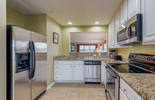 Ocean View Condo | Bethany Bay First-Floor Condo with Pool, Tennis Court, & on-site golf