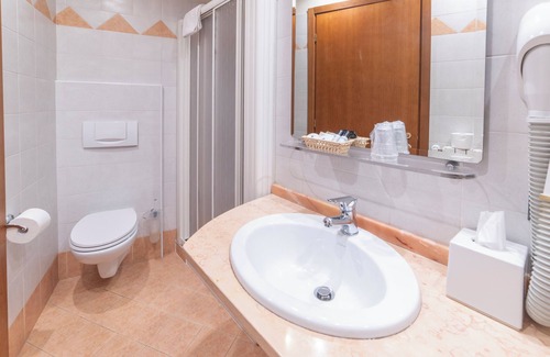 Mergozzo Hotel | Bettina