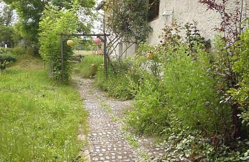 Montverdun House | Between Lyon and Clermont, in the countryside, Gîte, 4 pers. 1bed, salt water swimming pool