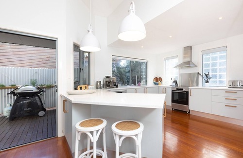 Forster House | Between the ocean & the lake