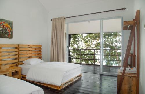 Iboih Cabin | Beu Ceubeh Cottage - Family Room