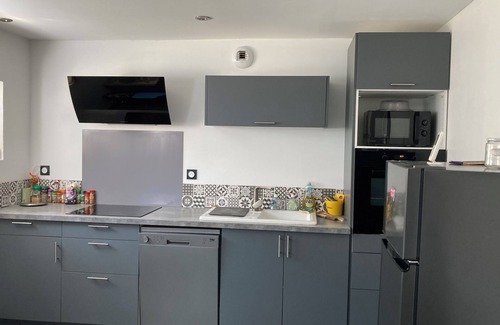 Gond-Pontouvre House | Bienvenue à Angoulême Dans Cette Agréable Maison de 120m2 Entourée dun Jardin
