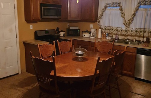 Pines Village House | Big Easy Comfort Stay