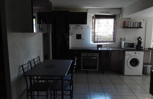 Chateaugay Apartment | big F2 Châteaugay between Clermont-Fd, near Riom vulcania