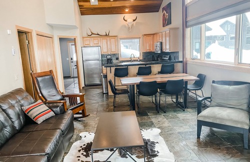Big Horn Condo | Big Sky Condo - 3 Bed/3 Bath Ski in Ski Out!