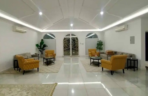 Umm al-Quwain House | Big villa farm for daily basis rent