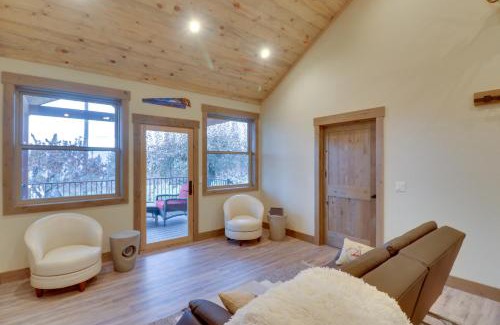 Woods Bay House | Bigfork Cottage with Lake Views 5 Mi to Downtown