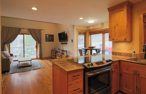 Bigfork House | Bigfork Townhome on the Golf Course