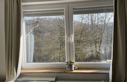 Olpe House | Bigge Elements guest house on Lake Bigge